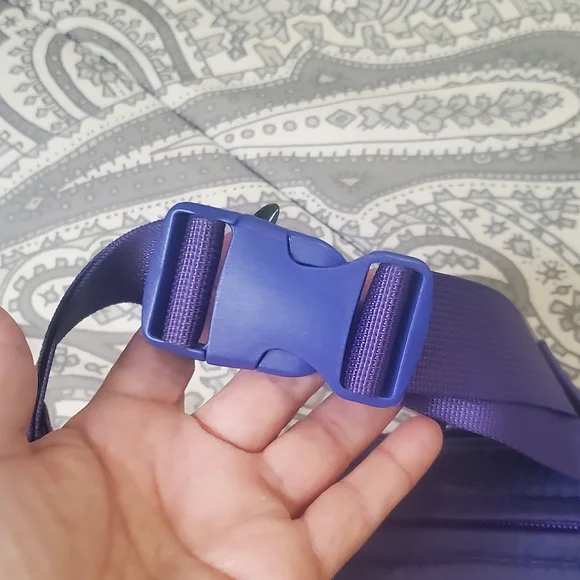 Supreme waist bag 💜 - Picture 3 of 6